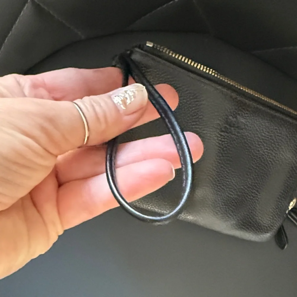 Coach Black Leather Wristlet double zipper black